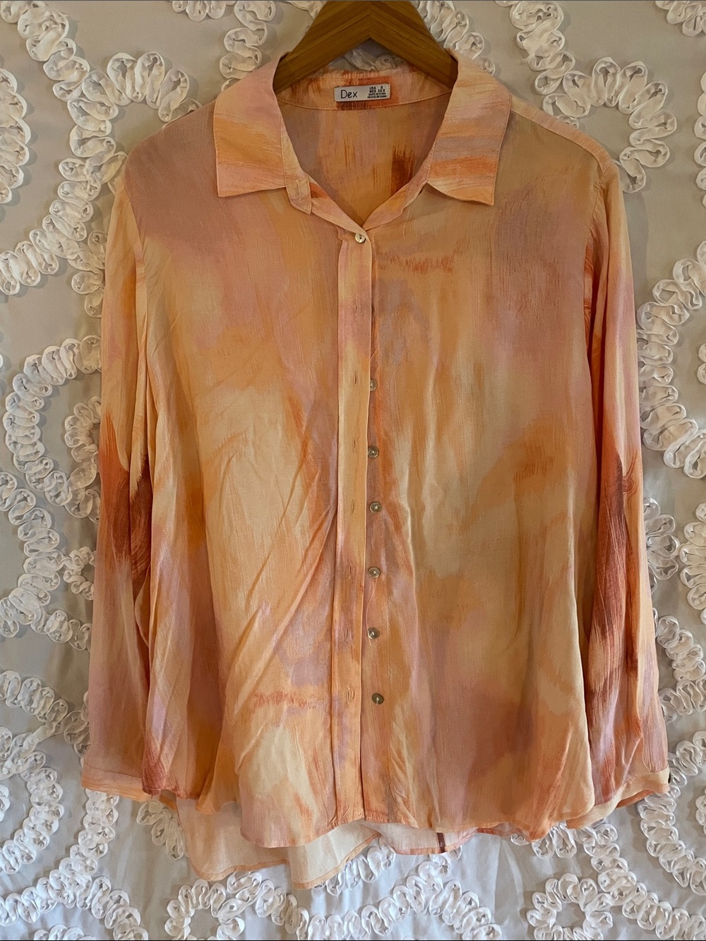 Dex  Plus Peach & Pink Watercolor Button-Down Blouse Beautiful light weight